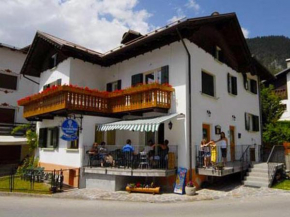 Отель B&B Meublè Giustina  Ауронцо Ди Кадоре